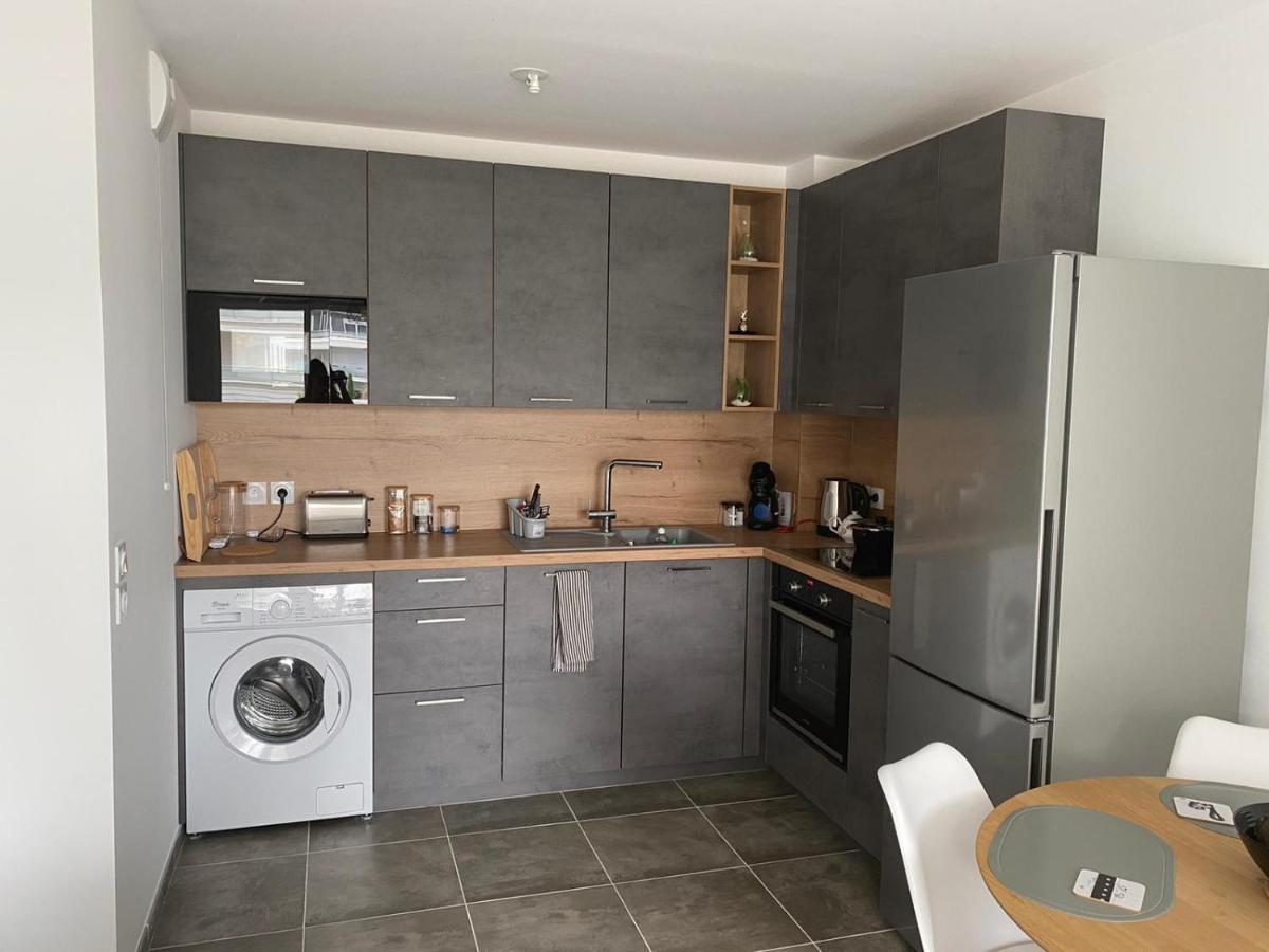 Appartement Neuf Moderne Avec Piscine Puget-sur Argens Kültér fotó